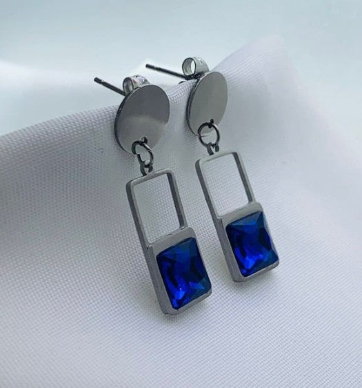 ARETE CUADRADO CIRCON AZUL EN ACERO