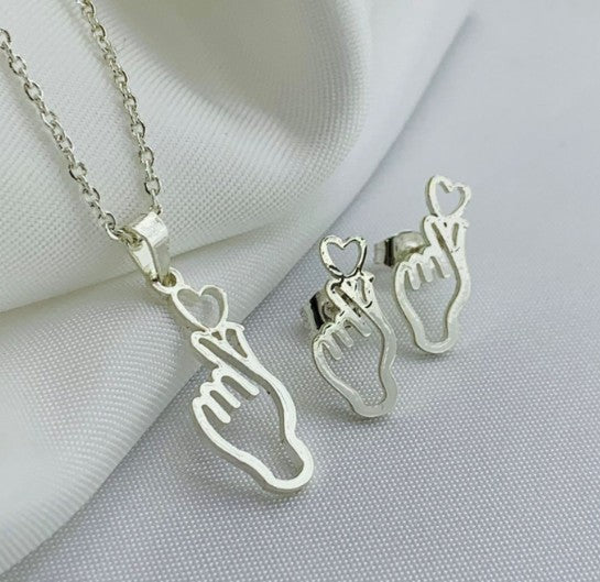 JUEGO MANO CORAZON PLATIZADO