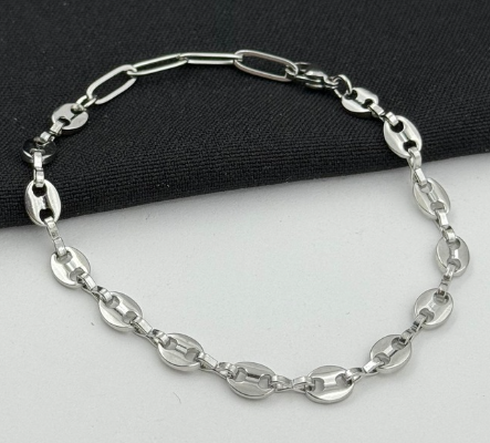 PULSERA ACERO INOXIDABLE PLATEADO GUCI