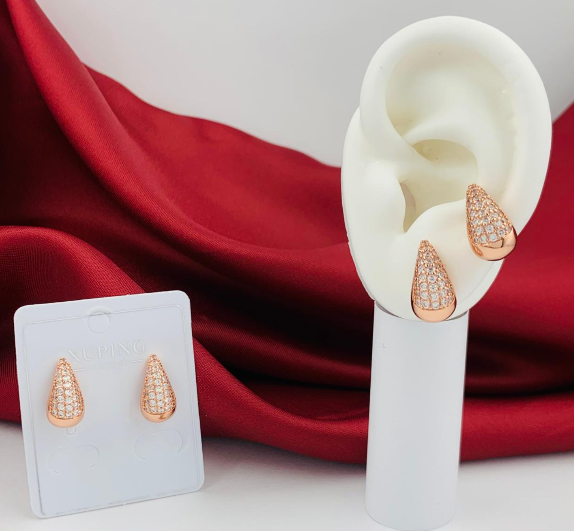 TOPO RODIO GOTA CIRCONES BLANCOS ROSA