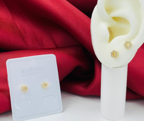 TOPO RODIO FLOR DORADO CIRCON