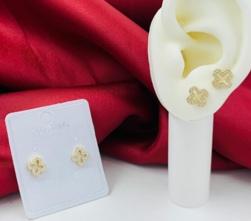 TOPO RODIO VAN CLEF CIRCON DORADO