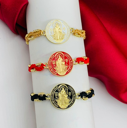 PULSERA RODIO MEDALLA SAN BENITO COLORES TEJIDA
