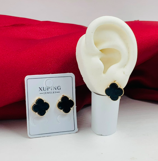 TOPO RODIO VAN CLEF NEGRO PASTA DORADO