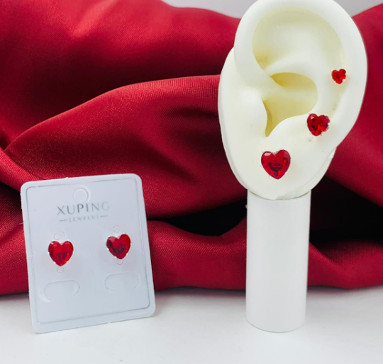 TOPO RODIO CIRCON CORAZON ROJO