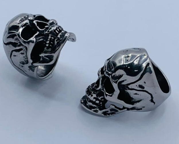 ANILLO ACERO INOXIDABLE CALABERA PLATEADO