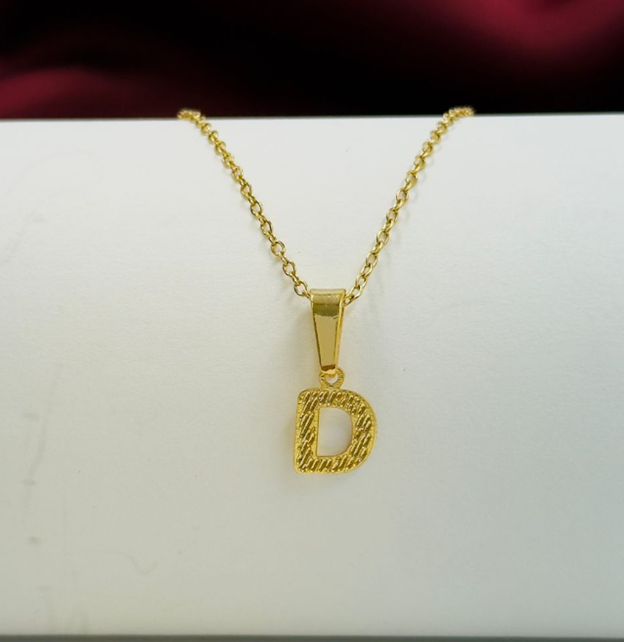 CADENA DIJE ACERO INOXIDABLE LETRA D DORADO