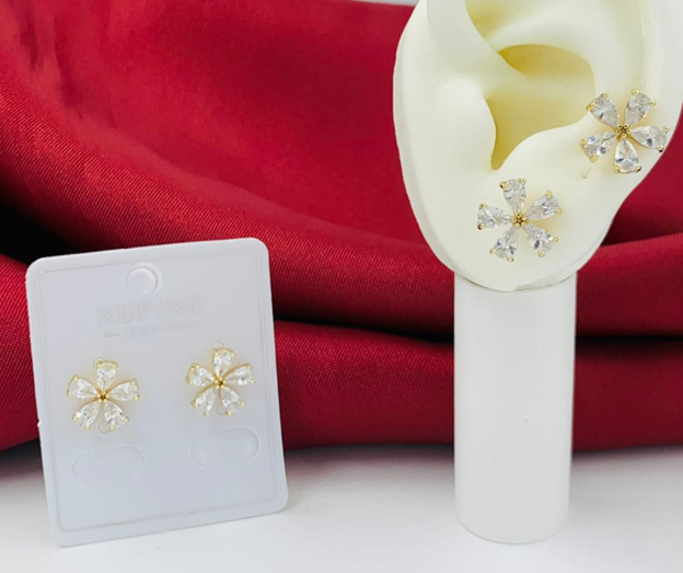 TOPO RODIO FLOR CIRCON DORADO