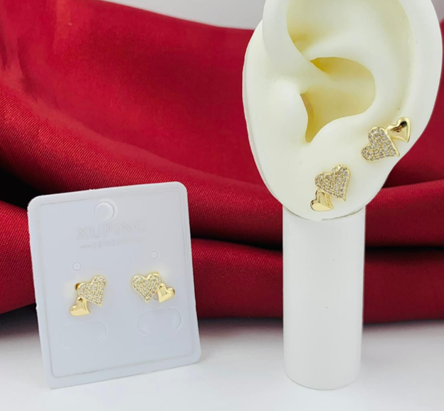 TOPO RODIO CORAZON CIRCON DORADO