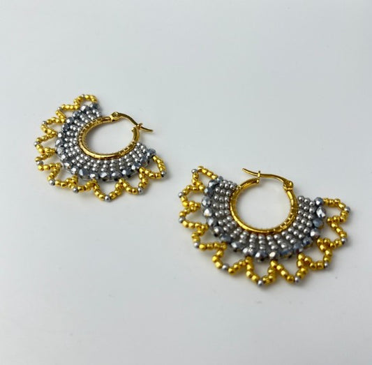 CANDONGA TEJIDA GRIS-BORDE DORADO