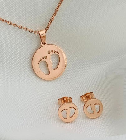 JUEGO PIES DE BEBE ROSADO